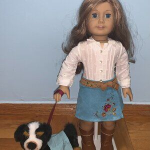 Pre-Owned AMERICAN GIRL Nicki Fleming Doll (retired) with original outfit.